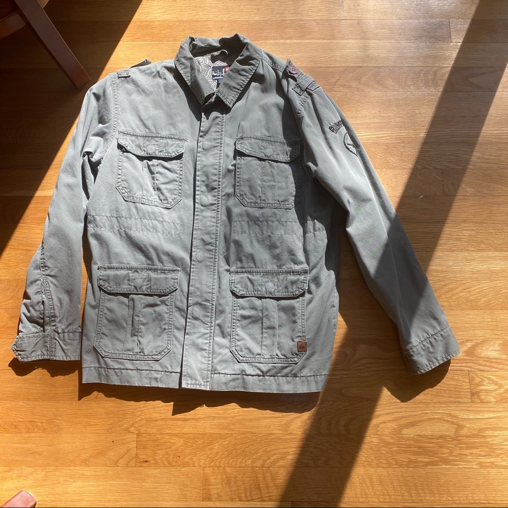 EC. Quicksilver Kid’s Olive Green Cotton Full Zip Jacket.  Size XL.